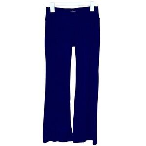 Athleta Revelation Wide Leg Mid Rise Purple Yoga Pant Size Medium